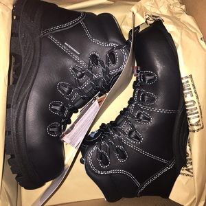 Avenger Steel toe Boots (Brand New)